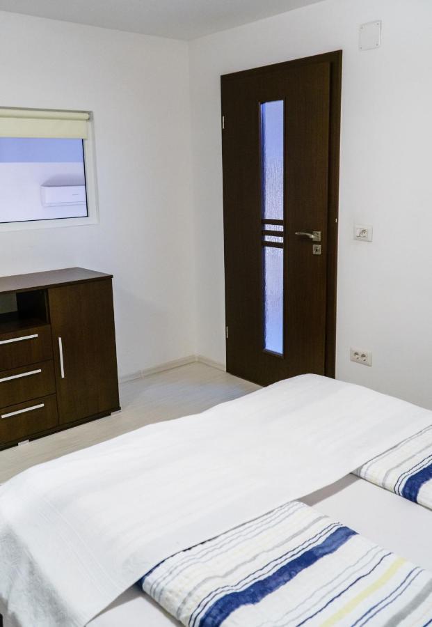 Vila Carolina Apulum Villa Alba Iulia Buitenkant foto