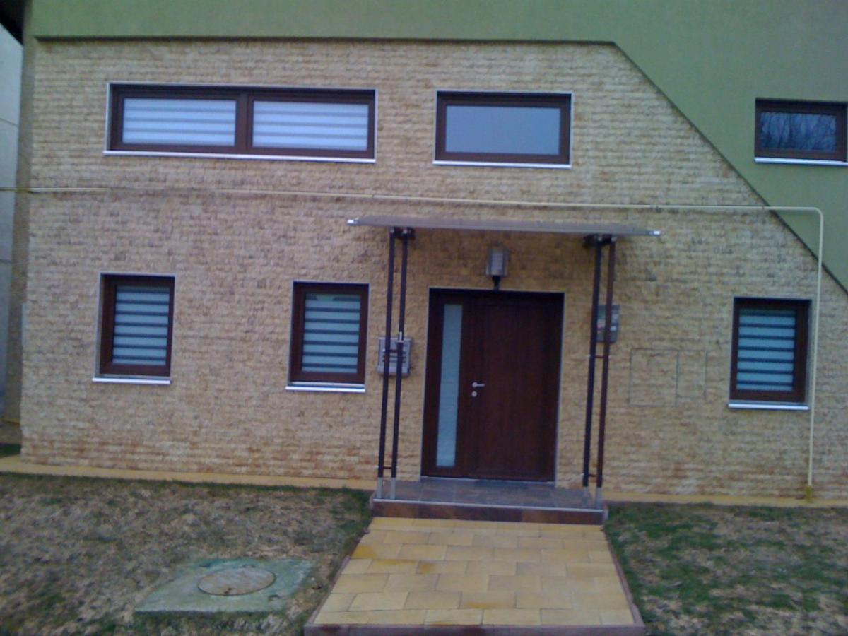 Vila Carolina Apulum Villa Alba Iulia Buitenkant foto