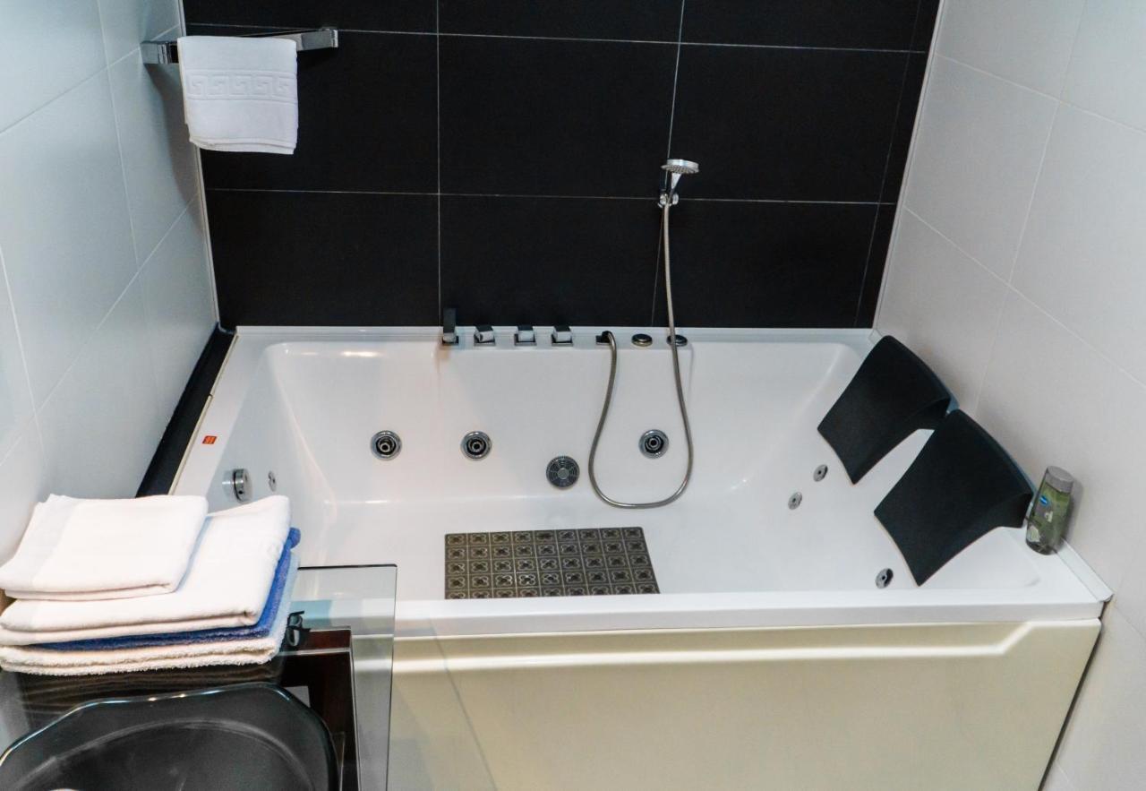 Vila Carolina Apulum Villa Alba Iulia Buitenkant foto