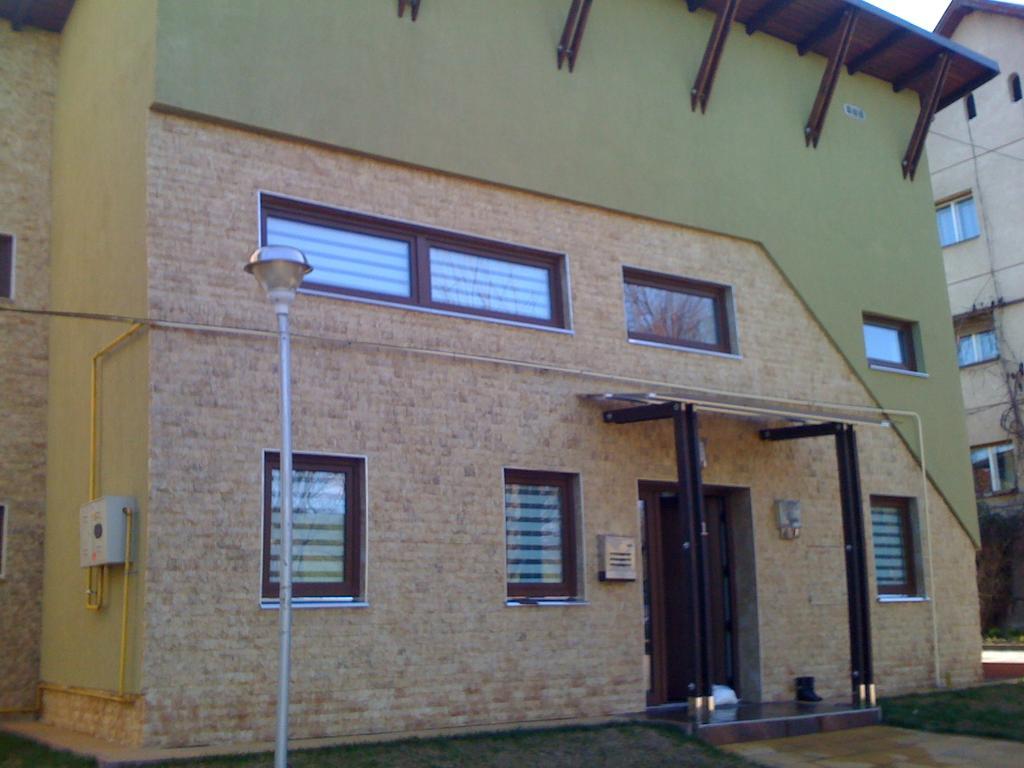 Vila Carolina Apulum Villa Alba Iulia Buitenkant foto